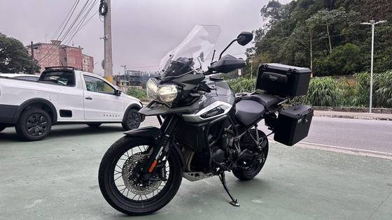TRIUMPH TIGER 1200 XCX 